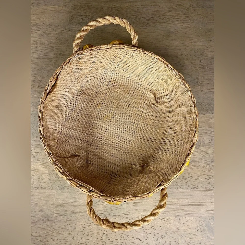 Vintage Casserole Holder Wicker Rafia Pyrex Carrier Lined Basket‎ Bees & Floral